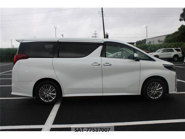 Toyota ALPHARD HYBRID 2021-12 8657889-3