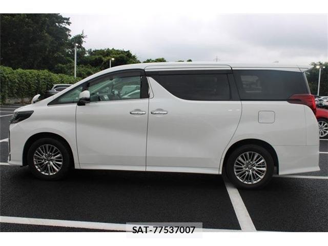 Toyota ALPHARD HYBRID 2021-12 8657889-7