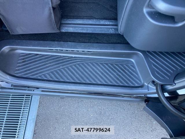 Toyota ALPHARD HYBRID 2025-06 8685120-8