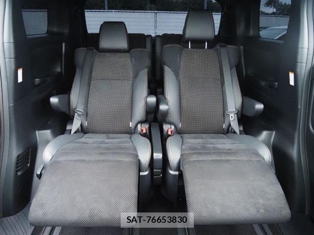 Toyota ALPHARD HYBRID 2022-04 8740270-12