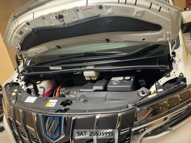 Toyota ALPHARD HYBRID 2019-01 8740279-27