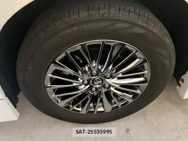 Toyota ALPHARD HYBRID 2019-01 8740279-4