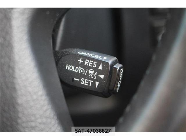 Toyota ALPHARD HYBRID 2018-09 8740269-6