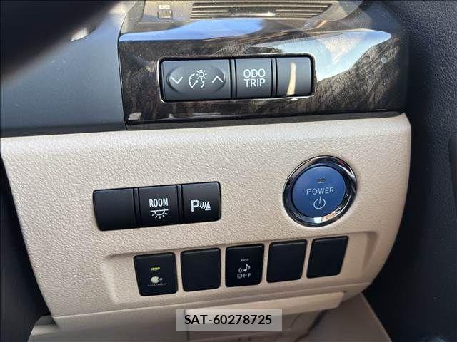 Toyota ALPHARD HYBRID 2015-01 8740287-14