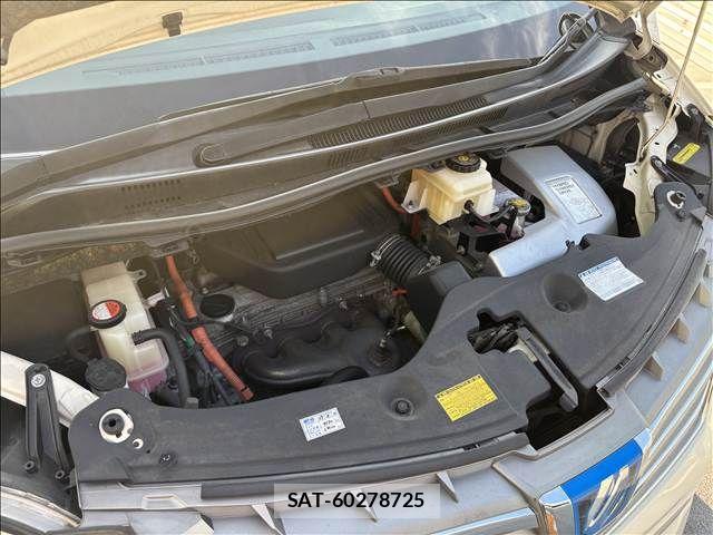 Toyota ALPHARD HYBRID 2015-01 8740287-17