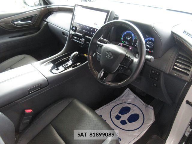 Toyota ALPHARD HYBRID 2023-08 8740254-6