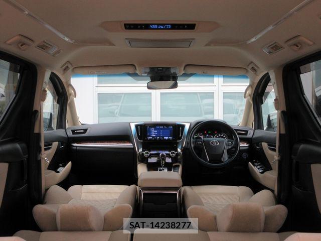 Toyota ALPHARD HYBRID 2019-12 8740282-19