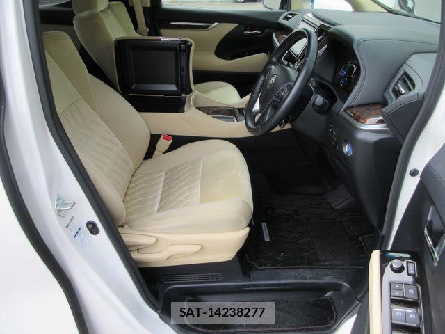 Toyota ALPHARD HYBRID 2019-12 8740282-3