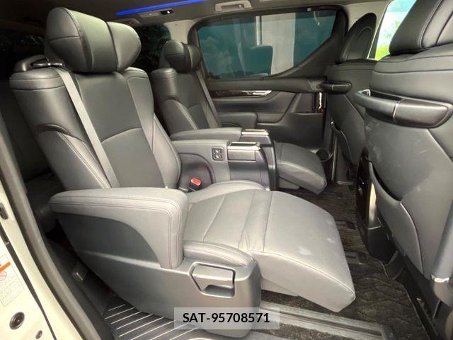 Toyota ALPHARD HYBRID 2021-11 8740261-9