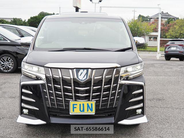 Toyota ALPHARD HYBRID 2023-05 8740260-1