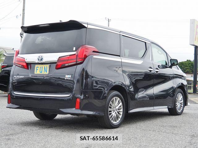 Toyota ALPHARD HYBRID 2023-05 8740260-4