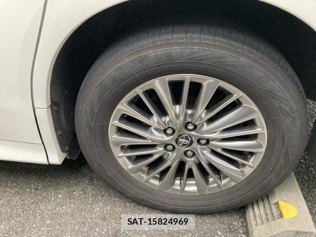 Toyota ALPHARD HYBRID 2018-07 8740284-9