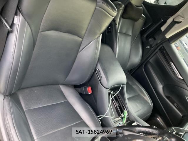 Toyota ALPHARD HYBRID 2018-07 8740284-14