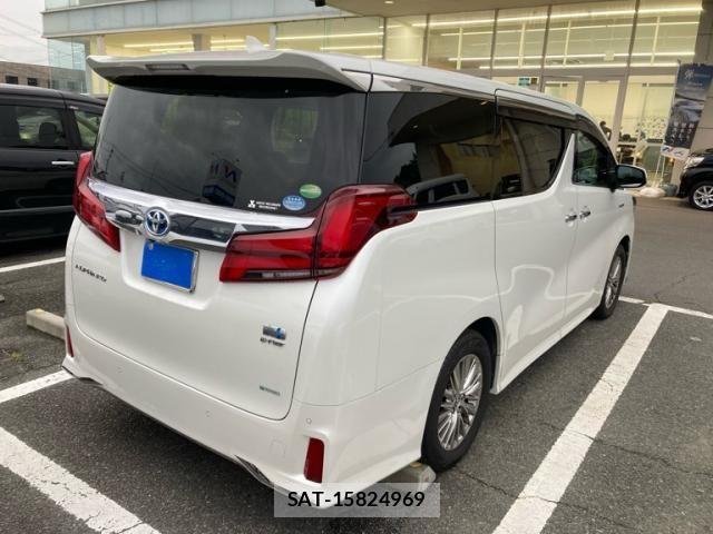 Toyota ALPHARD HYBRID 2018-07 8740284-3