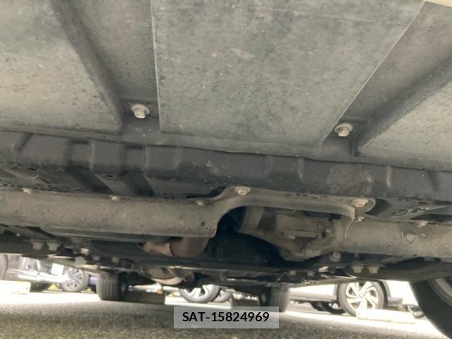 Toyota ALPHARD HYBRID 2018-07 8740284-5