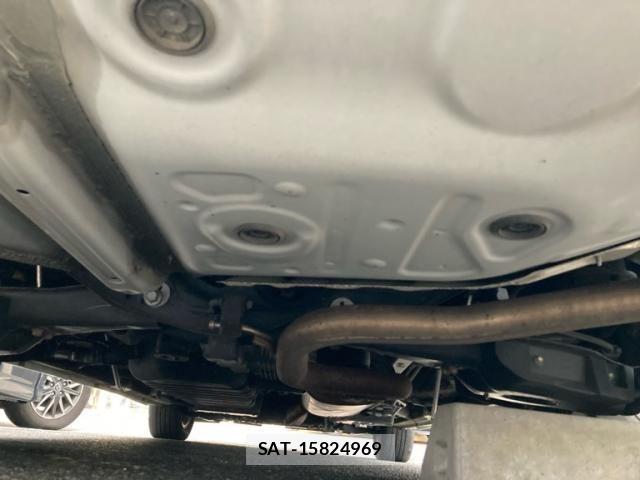Toyota ALPHARD HYBRID 2018-07 8740284-6