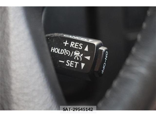 Toyota ALPHARD HYBRID 2018-03 8740281-5