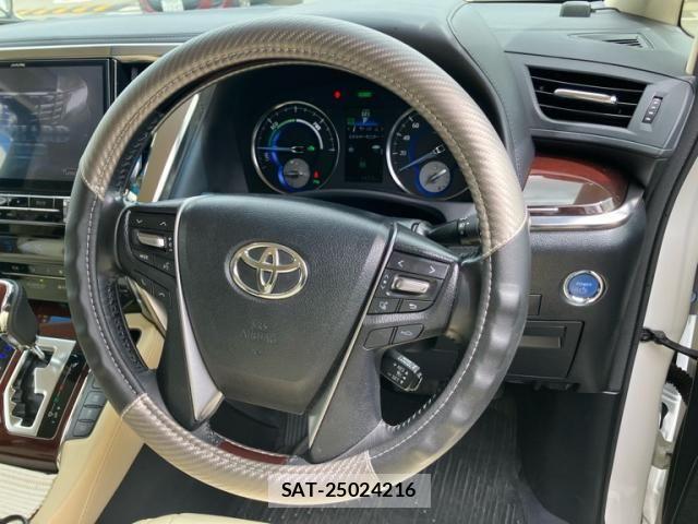 Toyota ALPHARD HYBRID 2017-07 8740283-17