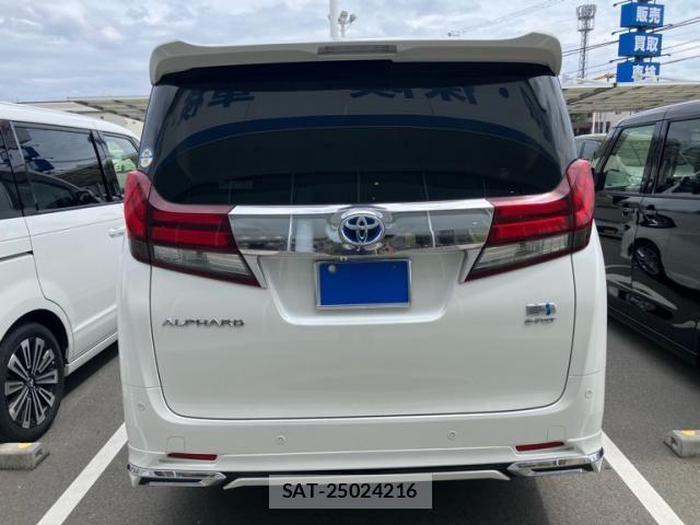 Toyota ALPHARD HYBRID 2017-07 8740283-1