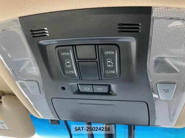 Toyota ALPHARD HYBRID 2017-07 8740283-20