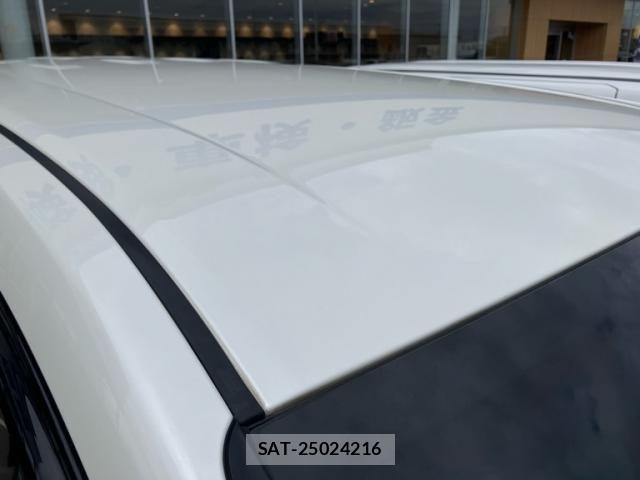 Toyota ALPHARD HYBRID 2017-07 8740283-4