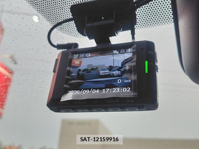 Toyota ALPHARD HYBRID 2024-01 8740255-24