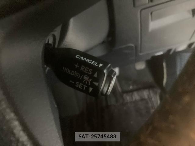 Toyota ALPHARD HYBRID 2021-11 8779394-16
