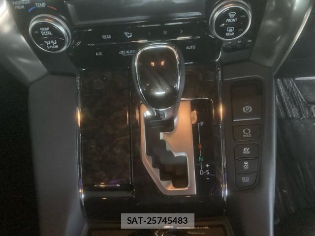 Toyota ALPHARD HYBRID 2021-11 8779394-19