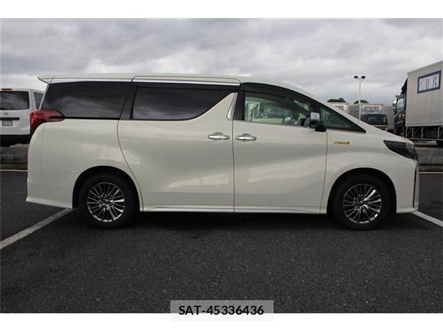 Toyota ALPHARD HYBRID 2019-04 8795183-17