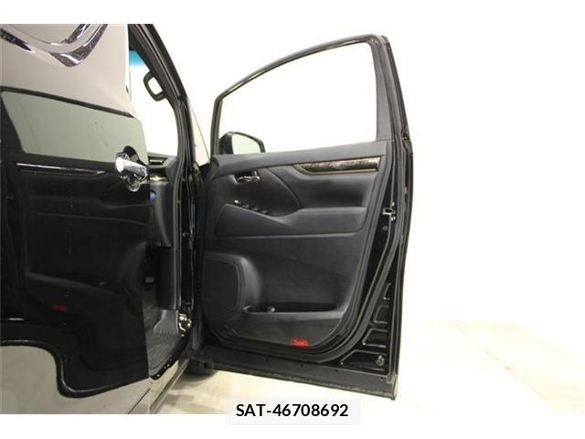 Toyota ALPHARD HYBRID 2022-10 8795186-28