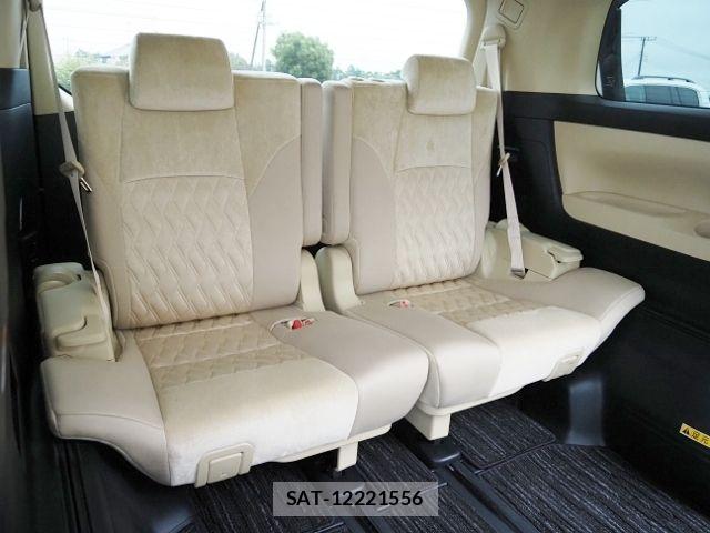 Toyota ALPHARD HYBRID 2023-02 8827716-18