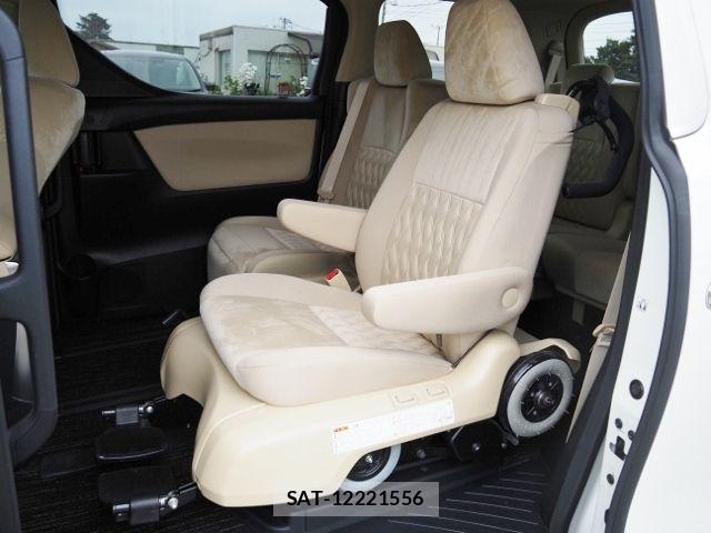 Toyota ALPHARD HYBRID 2023-02 8827716-8