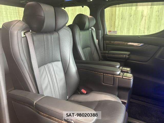 Toyota ALPHARD HYBRID 2021-08 8848137-10