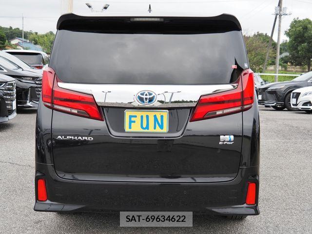 Toyota ALPHARD HYBRID 2022-05 8848134-6