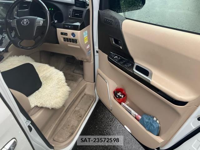 Toyota ALPHARD HYBRID 2013-09 8848140-16