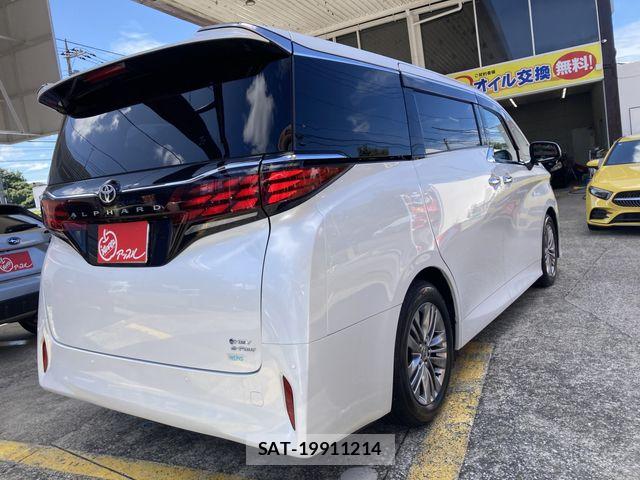 Toyota ALPHARD HYBRID 2024-01 8848133-2