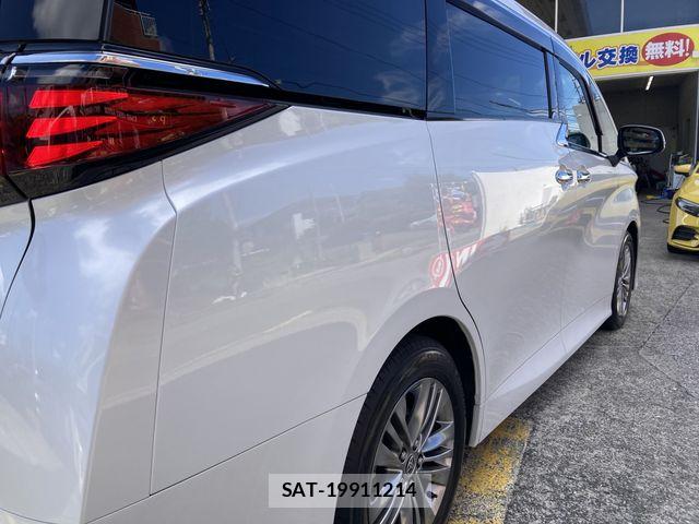 Toyota ALPHARD HYBRID 2024-01 8848133-6