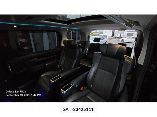 Toyota ALPHARD HYBRID 2018-11 8848136-15