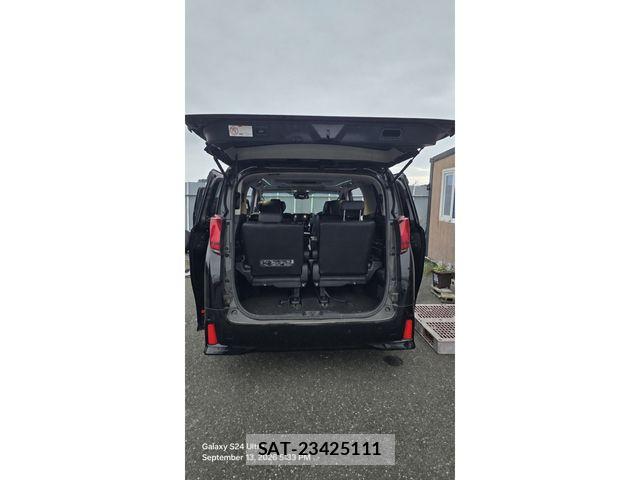 Toyota ALPHARD HYBRID 2018-11 8848136-3