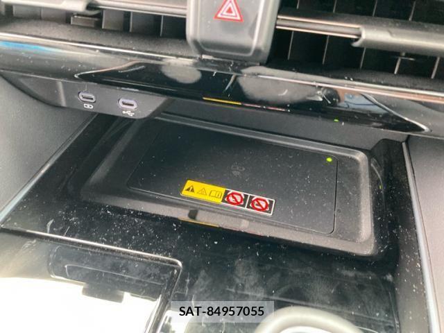 Toyota ALPHARD HYBRID 2024-01 8848129-18