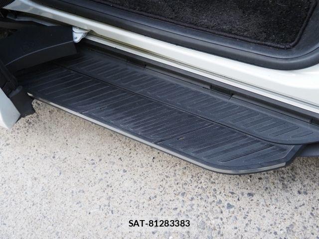 Toyota ALPHARD HYBRID 2023-10 8870376-10