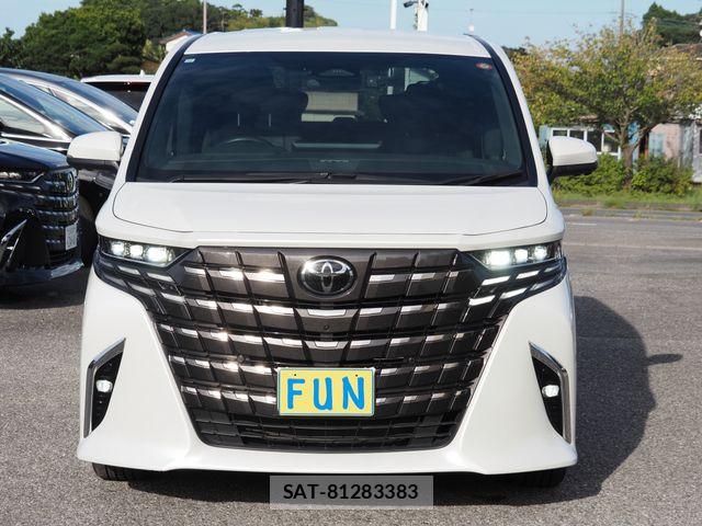 Toyota ALPHARD HYBRID 2023-10 8870376-1