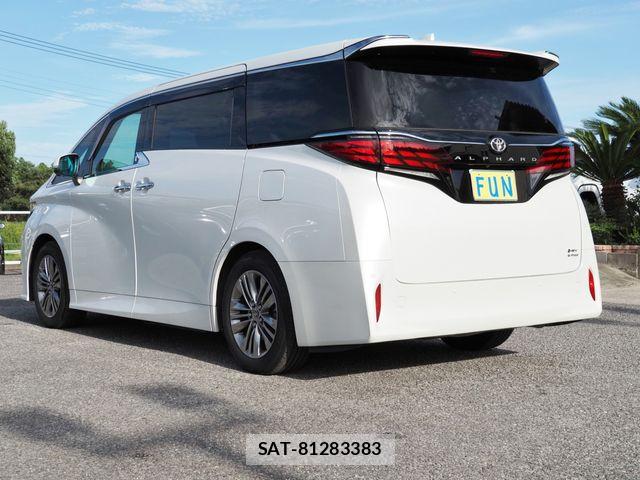 Toyota ALPHARD HYBRID 2023-10 8870376-5