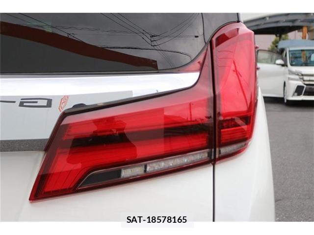 Toyota ALPHARD HYBRID 2018-11 8878569-15