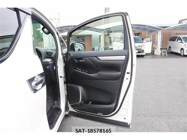 Toyota ALPHARD HYBRID 2018-11 8878569-24