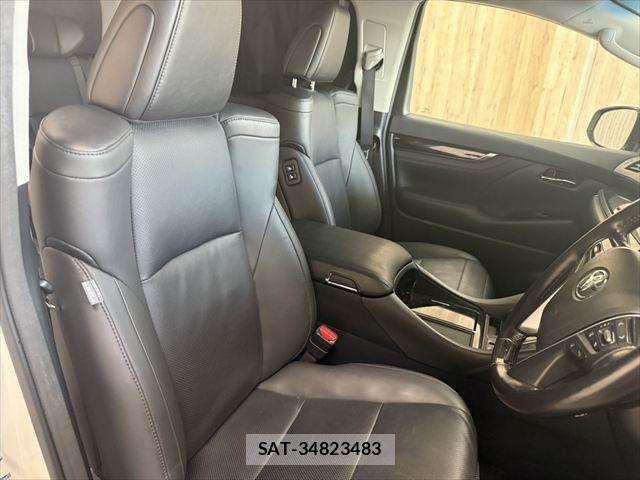 Toyota ALPHARD HYBRID 2020-06 8878571-9