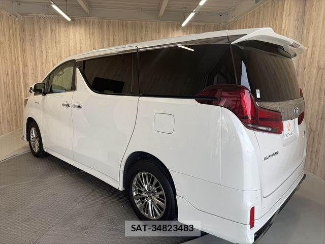 Toyota ALPHARD HYBRID 2020-06 8878571-22