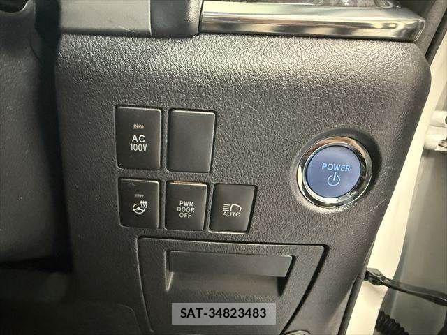 Toyota ALPHARD HYBRID 2020-06 8878571-8
