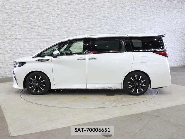 Toyota ALPHARD HYBRID 2023-08 8878557-13