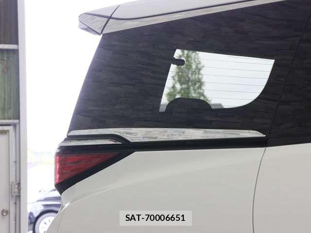 Toyota ALPHARD HYBRID 2023-08 8878557-19